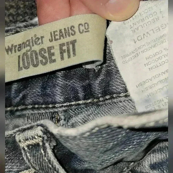 Wrangler Boys Loose Fit Jeans Size 7 - Picture 3 of 6